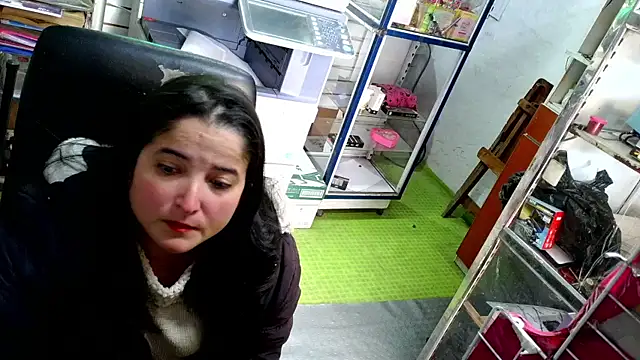 Snapshot of Ainaraazul chatting on 09/08/25, 08:41 Ainaraazul online show from 09/08/25, 08:41