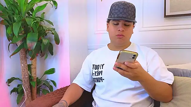 Naim Bennetsex online show from 03/19/26, 05:39