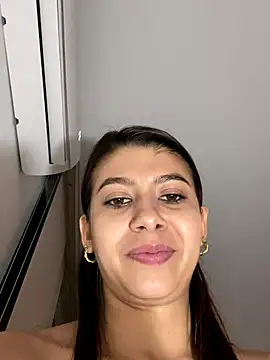 Lenapink19 online show from 10/17/25, 04:48