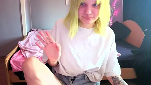 Elieiza xo online show from 04/29/26, 09:13