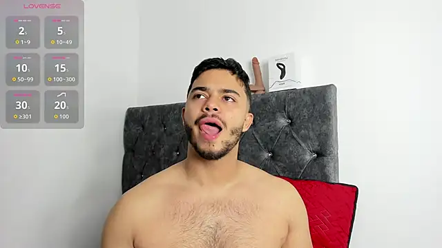 Snapshot of jayd_muscle chatting on 05/20/26, 05:13 jayd muscle online show from 05/20/26, 05:13