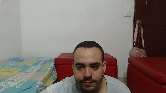 Ana ThiagoxX online show from 04/23/26, 12:45
