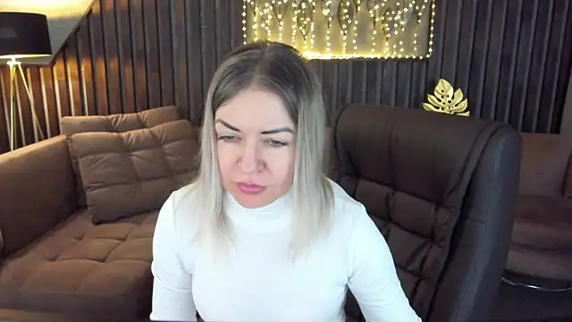 Anna Snows online show from 03/25/26, 06:30