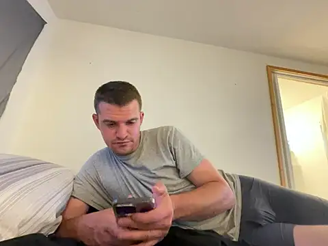 cumitted online show from 06/11/26, 12:47