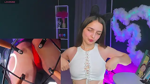 Ann Perry online show from 10/21/25, 02:01