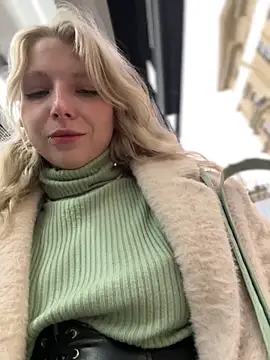 EveLittleSinner online show from 10/05/25, 02:26