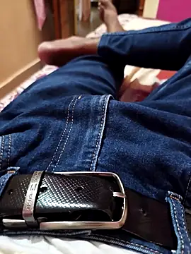 Snapshot of Alimbaby chatting on 09/15/25, 10:59 Alimbaby online show from 09/15/25, 10:59