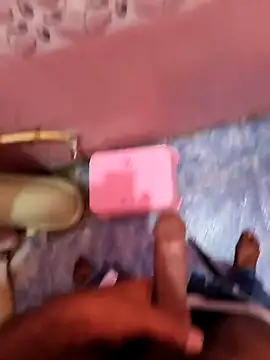 Alimbaby online show from 11/22/25, 10:47