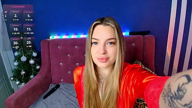 Emma  Ross online show from 12/20/25, 02:40