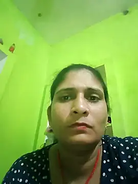 Snapshot of Hot-piuy chatting on 09/15/25, 03:50 Hot-piuy online show from 09/15/25, 03:50