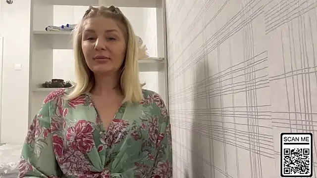 Blondie xoxoxo online show from 11/23/25, 06:41