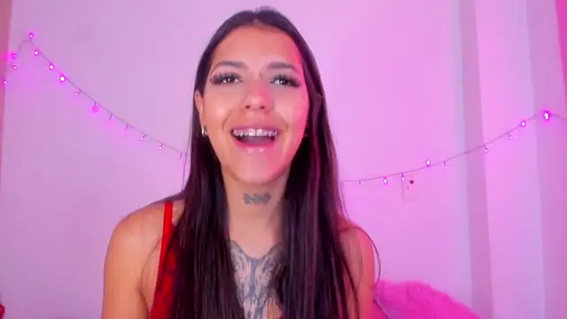 Abby roussee online show from 11/25/25, 03:01