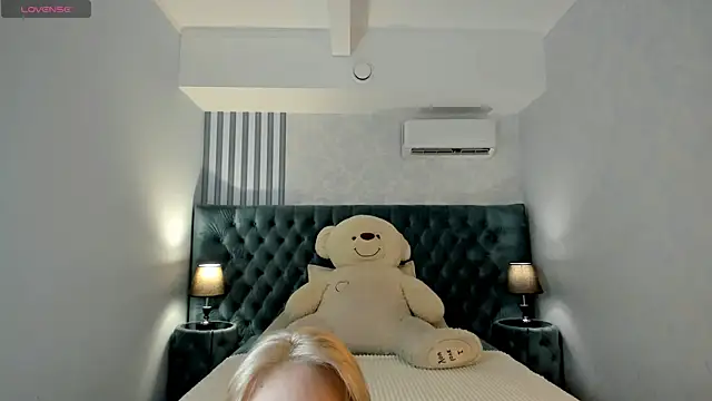 Grace blush online show from 01/14/26, 08:36