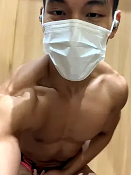 masucle216 online show from 11/19/25, 02:39