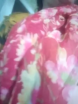 Snapshot of cut_renukadevi chatting on 09/18/25, 03:19 cut renukadevi online show from 09/18/25, 03:19