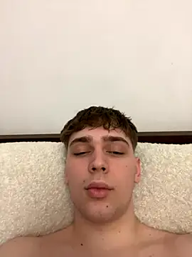 Snapshot of Fappatore_Nato05 chatting on 10/09/25, 11:08 Fappatore Nato05 online show from 10/09/25, 11:08