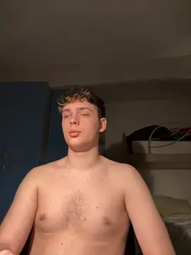 Snapshot of Fappatore_Nato05 chatting on 10/17/25, 07:27 Fappatore Nato05 online show from 10/17/25, 07:27