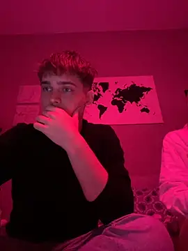 Snapshot of Fappatore_Nato05 chatting on 10/28/25, 08:33 Fappatore Nato05 online show from 10/28/25, 08:33