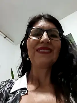 swity foster online show from 09/24/25, 09:23