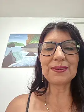 Snapshot of swity_foster chatting on 05/21/26, 01:51 swity foster online show from 05/21/26, 01:51