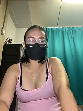 melyiaaa online show from 02/26/26, 03:00