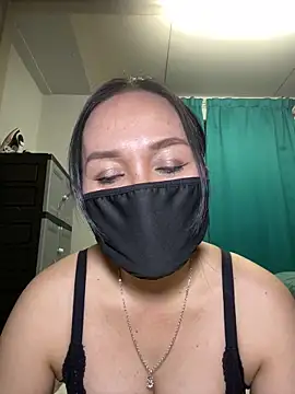 melyiaaa online show from 04/03/26, 02:04