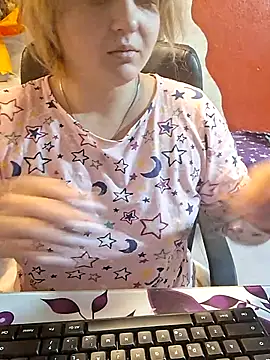 qSensi online show from 11/27/25, 11:18