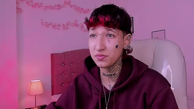 Luci Rose online show from 03/06/26, 12:56