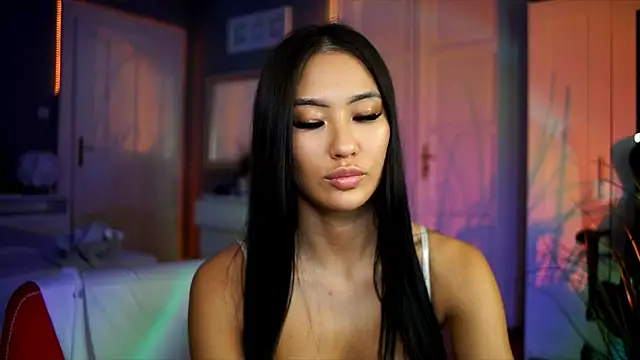 SyrenAsia online show from 11/07/25, 08:42