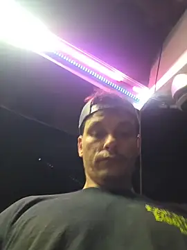 twistafatpipe online show from 10/15/25, 12:22