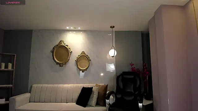 NataliaGaret online show from 10/14/25, 02:45