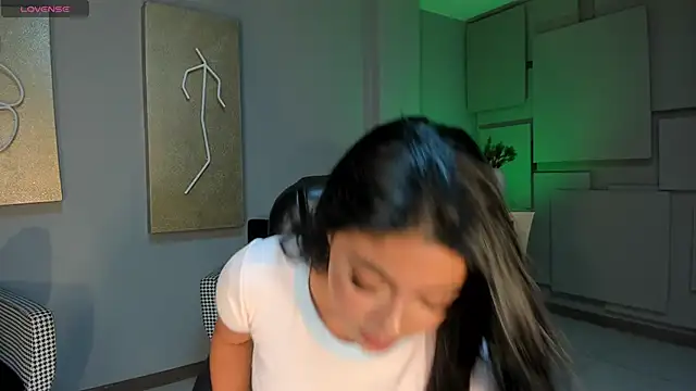 NataliaGaret online show from 05/23/26, 10:41