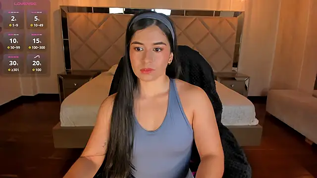 MilaColeman online show from 04/09/26, 03:28