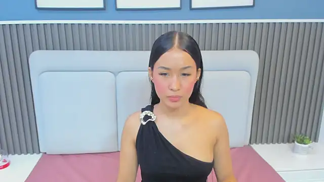 lily  star online show from 02/08/26, 03:32