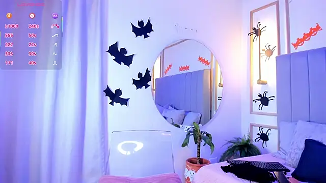 Snapshot of Ashley_Monroe chatting on 10/11/25, 11:53 Ashley Monroe online show from 10/11/25, 11:53