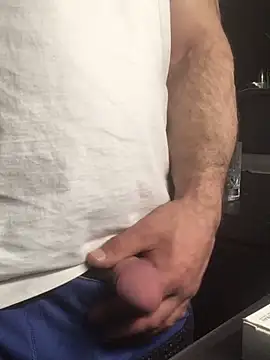 vanessa tom online show from 04/11/26, 10:47