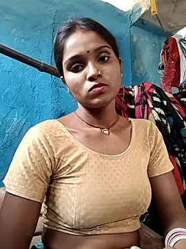 Snapshot of Harini_Gautam chatting on 05/03/26, 05:02 Harini Gautam online show from 05/03/26, 05:02