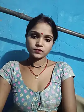 Snapshot of Harini_Gautam chatting on 06/15/26, 03:58 Harini Gautam online show from 06/15/26, 03:58