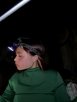 EllyBaby20 online show from 12/22/25, 01:30