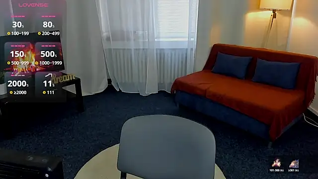 Snapshot of evafolver chatting on 11/14/25, 07:18 evafolver online show from 11/14/25, 07:18