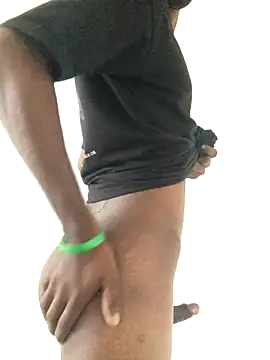 kavi1q1 online show from 11/19/25, 01:16