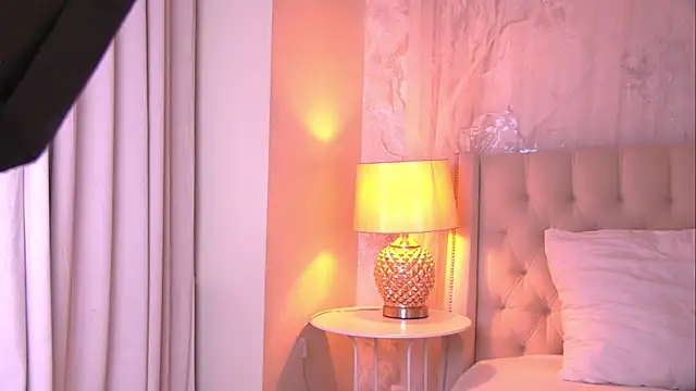 AshleyEvance online show from 03/27/26, 06:19