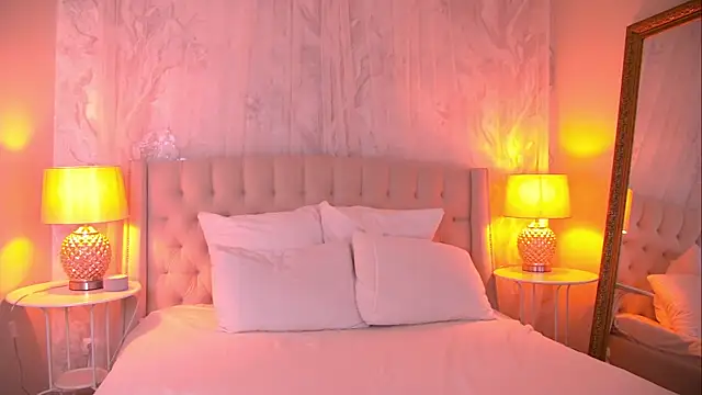 AshleyEvance online show from 04/16/26, 06:36