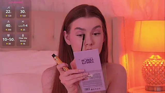 AshleyEvance online show from 07/04/26, 06:19