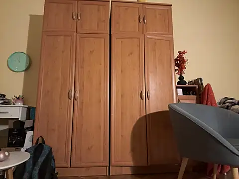 CherryLace04 online show from 10/27/25, 08:35