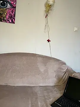 April Purr online show from 03/31/26, 10:37