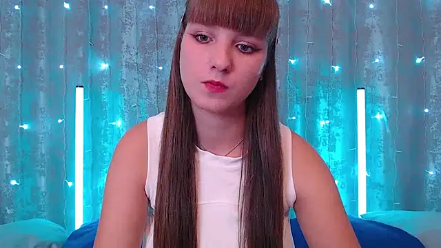 Leonaalove online show from 10/04/25, 01:58