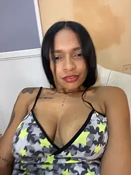 Luna025 online show from 11/02/25, 05:43