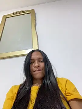 Luna025 online show from 02/25/26, 04:00