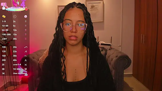 raven stonee online show from 10/24/25, 03:47